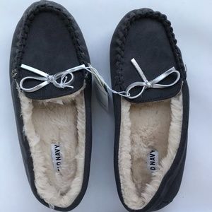 NWT Old Navy Moccasins